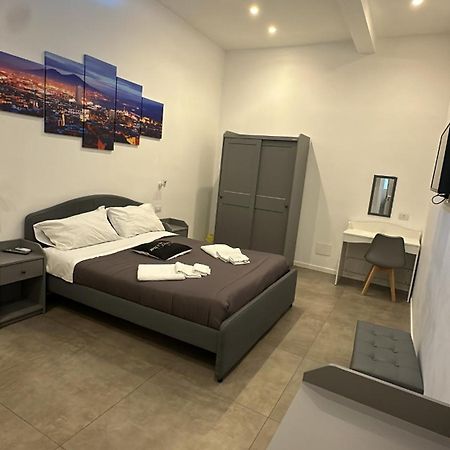 נאפולי Morra'S Room מראה חיצוני תמונה
