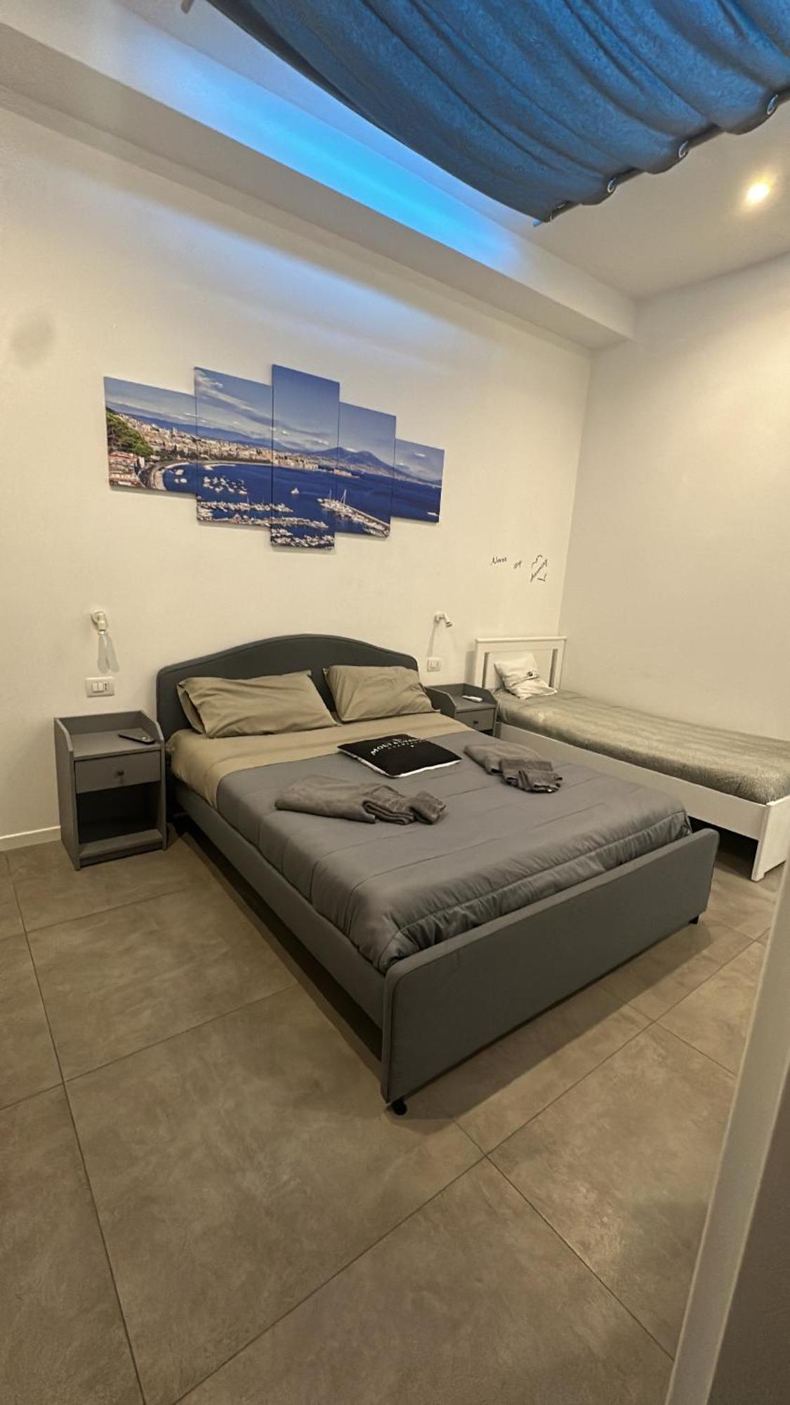 נאפולי Morra'S Room מראה חיצוני תמונה